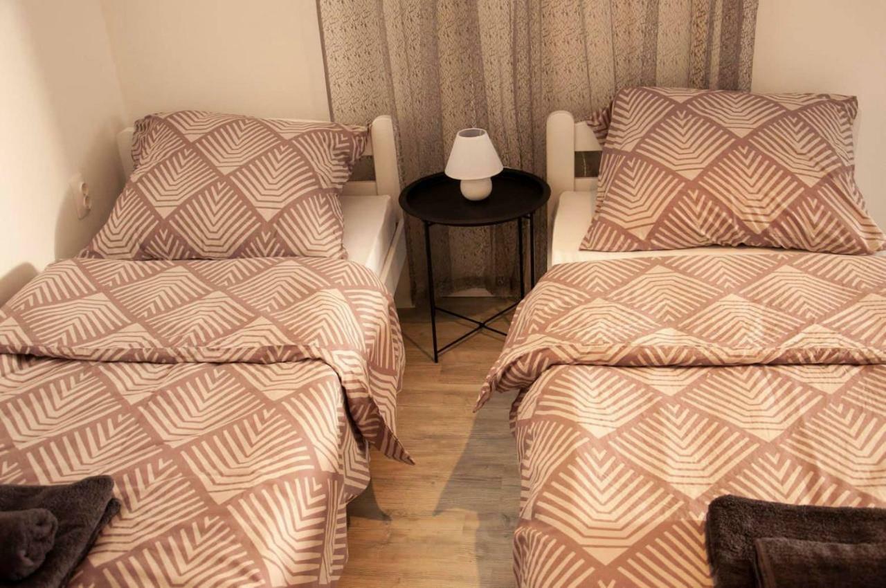 Apartments Ada Мостар Экстерьер фото